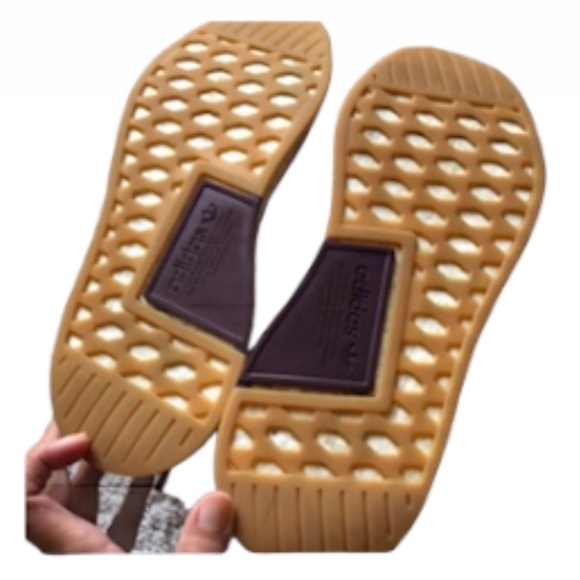 ⚡️ Adidas Boost Burgundy Sneakers Athletic Shoes - Size 7.5 ⚡️ - Picture 6 of 8